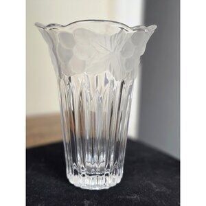 Frosted Glass Vase Grapes & Leaves Autumn Harvest 5.5"